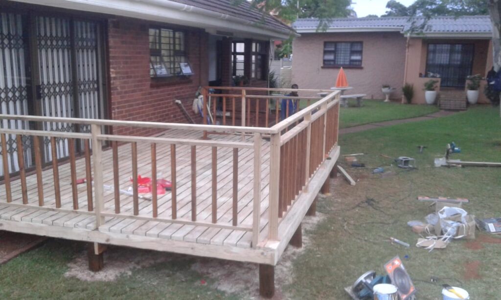 Balcony Wooden Fencing